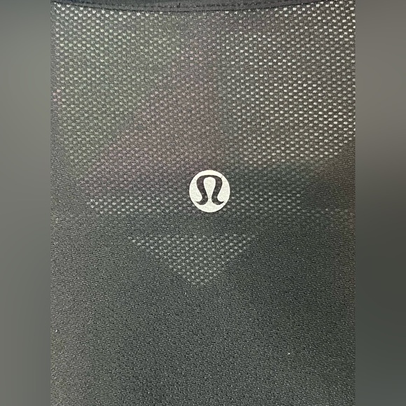 Lululemon Precision Polo - Picture 4 of 5